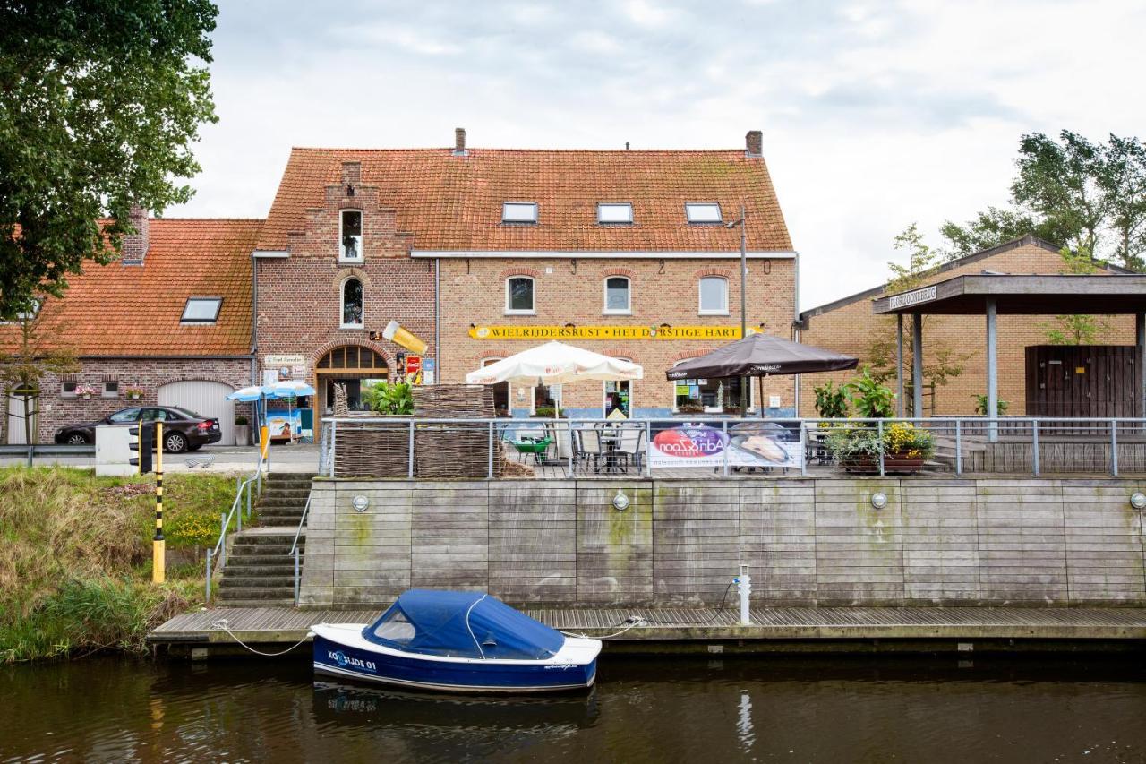 Wielrijdersrust Het Dorstige Hart Koksijde Dış mekan fotoğraf
